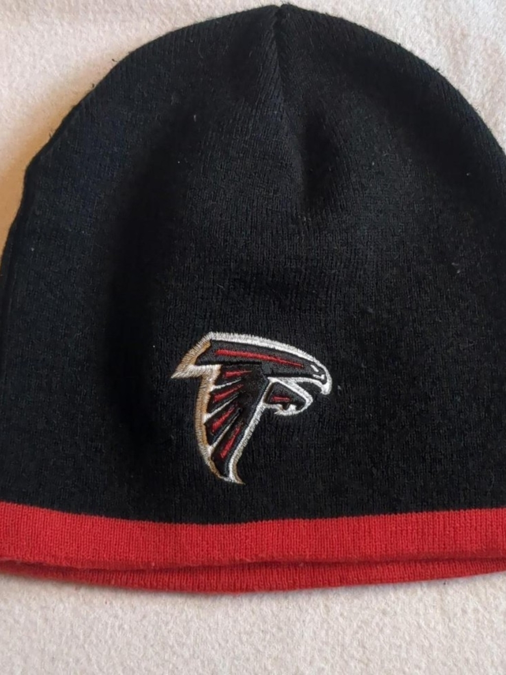 Reebok Atlanta Falcons NFL Knit Beanie Hat One Size Black Red